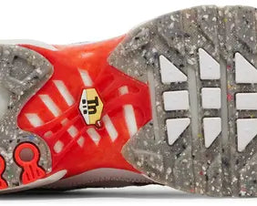 Air Max Plus Essential 'Crater - Photon Dust' sneaker product image 2 | Foot Spikes