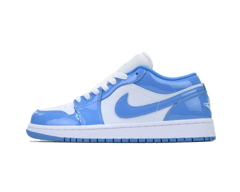 Air Jordan 1 Low SE 'Legend Blue' sneaker product image 1 | Foot Spikes