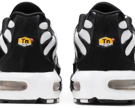 Air Max Plus 'White Metallic Gold' sneaker product image 3 | Foot Spikes