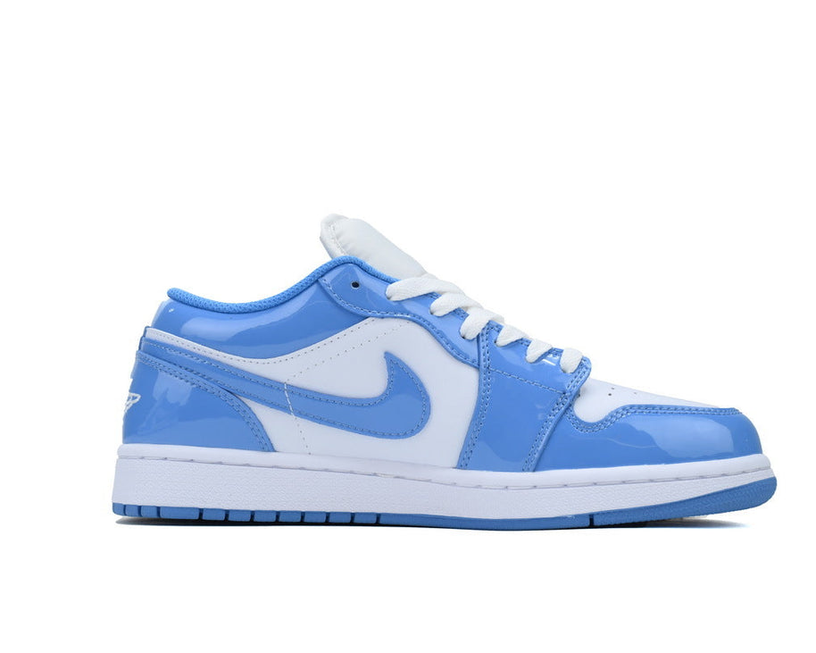 Air Jordan 1 Low SE 'Legend Blue' sneaker product image 4 | Foot Spikes