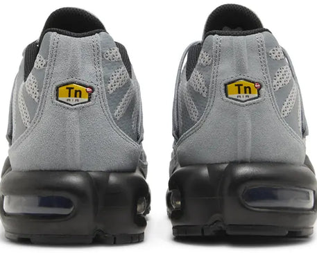 Air Max Plus Utility 'Wolf Grey Black' sneaker product image 3 | Foot Spikes