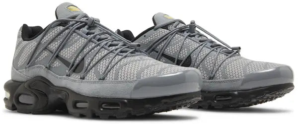 Air Max Plus Utility 'Wolf Grey Black' sneaker product image 4 | Foot Spikes