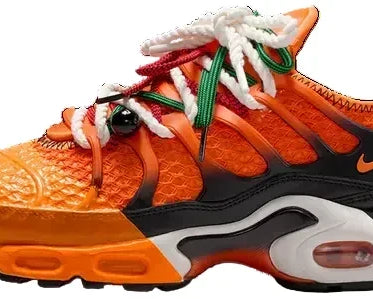 Air Max Plus Homecoming Safety Orange Black Bright Mandarin' sneaker product image 1 | Foot Spikes