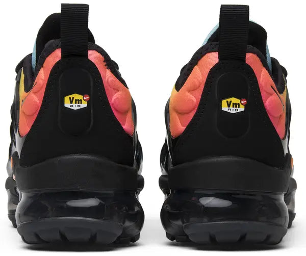 Wmns Air VaporMax Plus 'Tropical Sunset' sneaker product image 3 | Foot Spikes