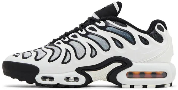Wmns Air Max Plus Drift 'Panda' sneaker product image 1 | Foot Spikes