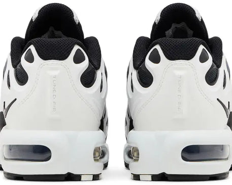 Wmns Air Max Plus Drift 'Panda' sneaker product image 3 | Foot Spikes