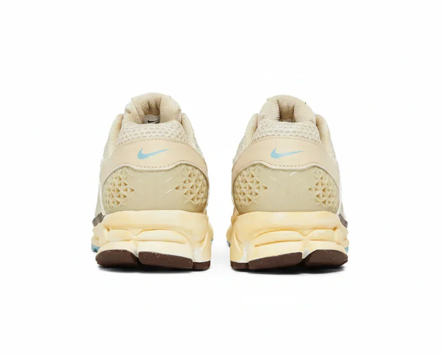 Wmns Air Zoom Vomero 5 'Oatmeal' sneaker product image 3 | Foot Spikes