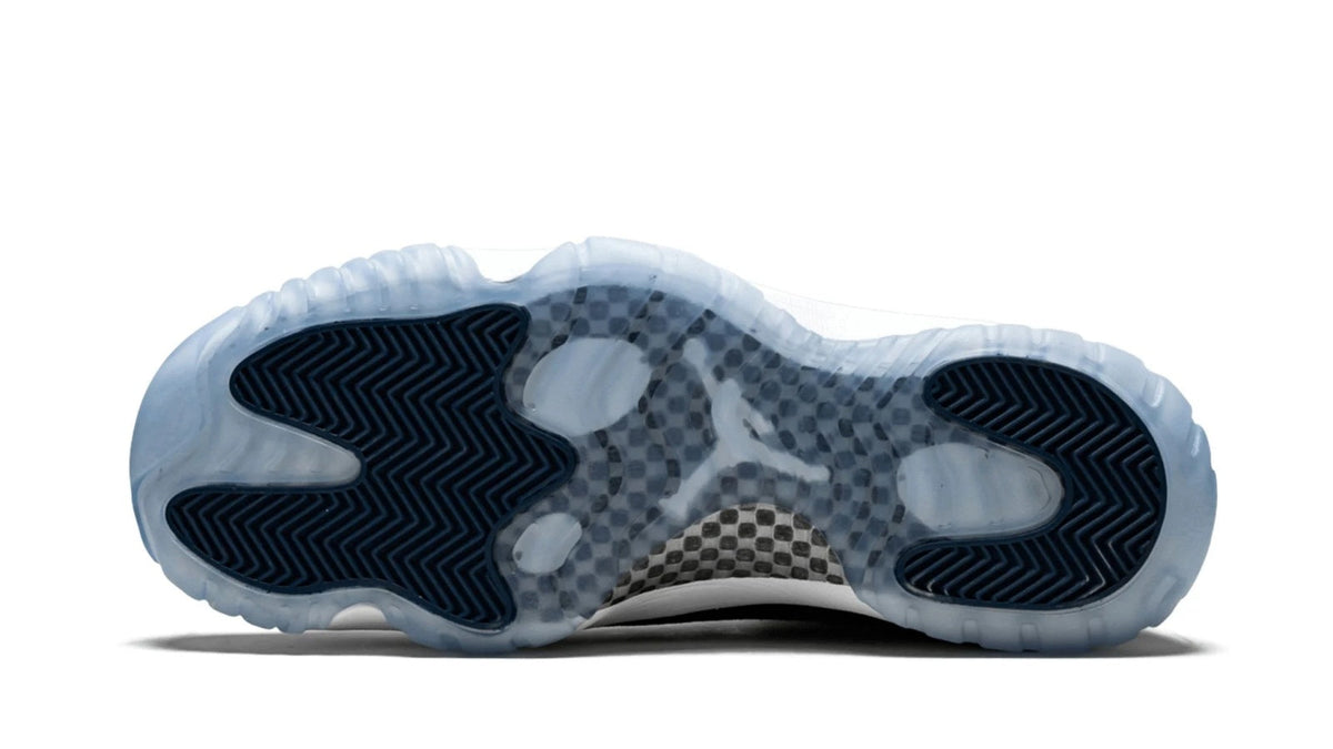 Air Jordan 11 Retro Low LE "Blue Snakeskin" sneaker product image 5 | Foot Spikes