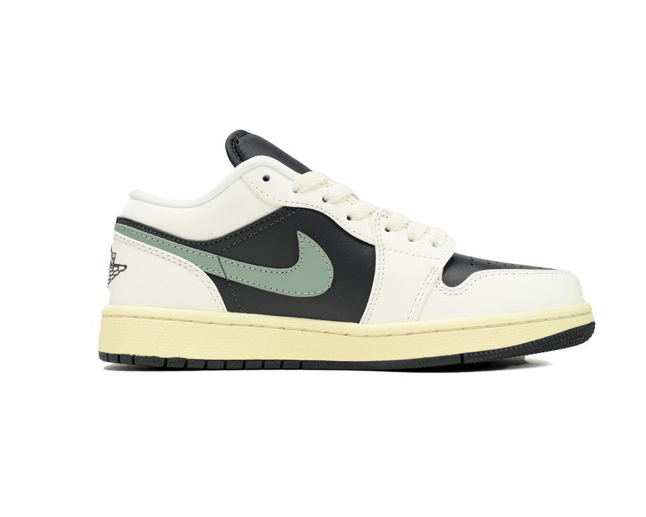 Wmns Air Jordan 1 Low 'Jade Smoke' sneaker product image 4 | Foot Spikes