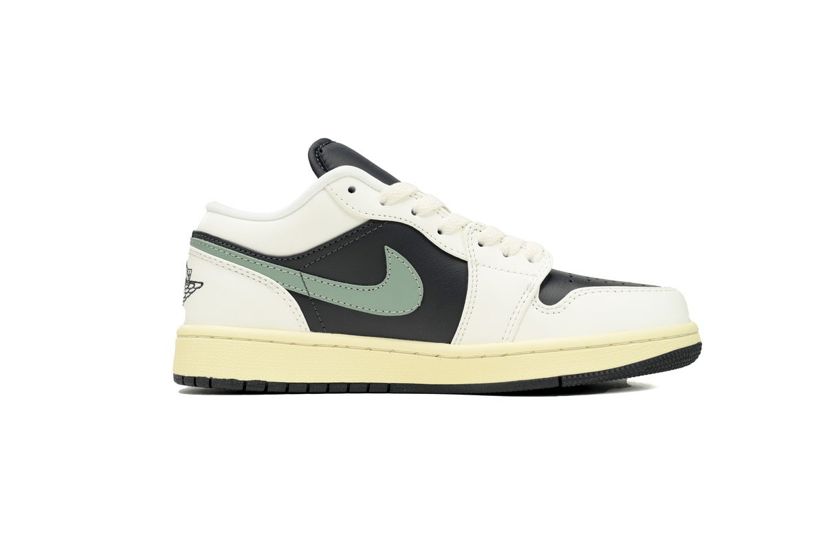 Wmns Air Jordan 1 Low 'Jade Smoke' sneaker product image 4 | Foot Spikes