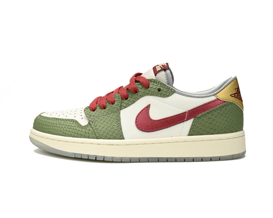 Air Jordan 1 Retro Low OG 'Year of the Dragon' sneaker product image 1 | Foot Spikes