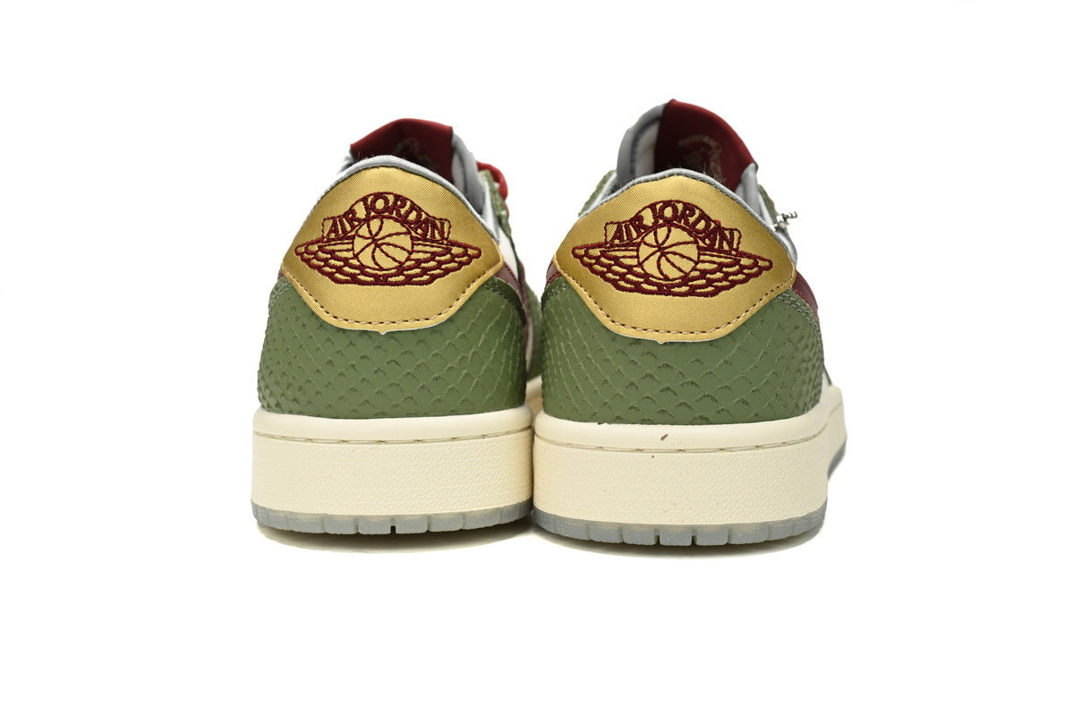 Air Jordan 1 Retro Low OG 'Year of the Dragon' sneaker product image 3 | Foot Spikes