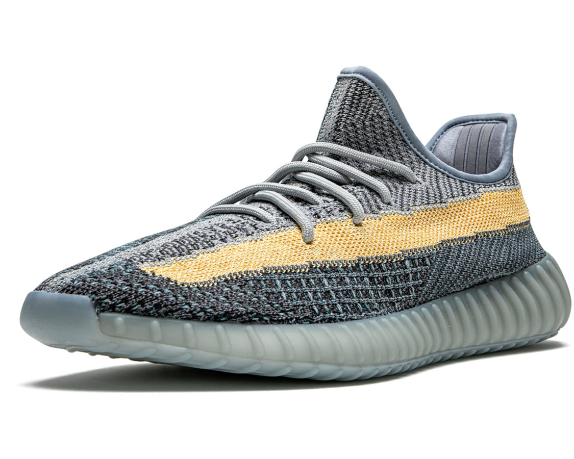 YEEZY BOOST 350 V2 "Ash Blue" sneaker product image 3 | Foot Spikes