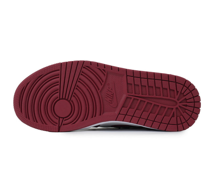 Air Jordan 1 Retro High OG 'Artisanal Red' sneaker product image 2 | Foot Spikes