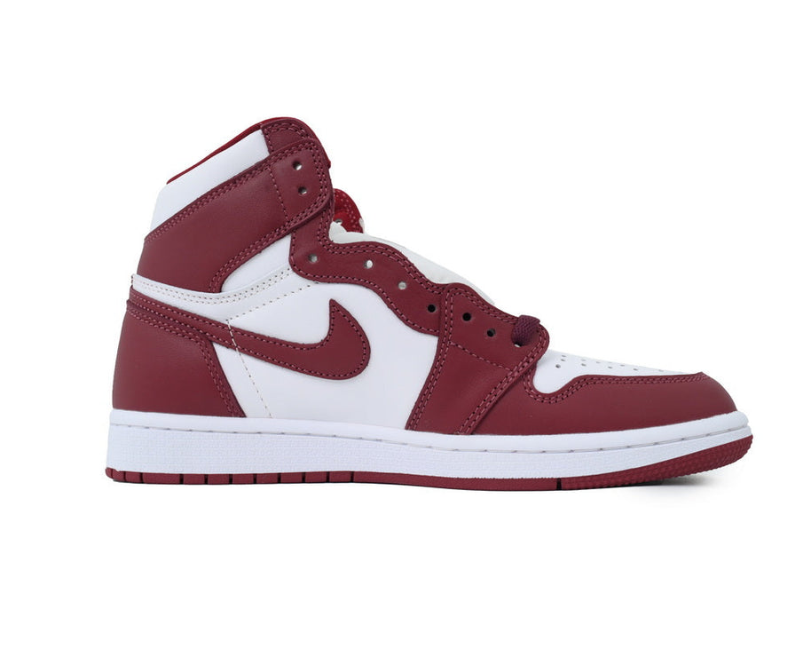 Air Jordan 1 Retro High OG 'Artisanal Red' sneaker product image 4 | Foot Spikes