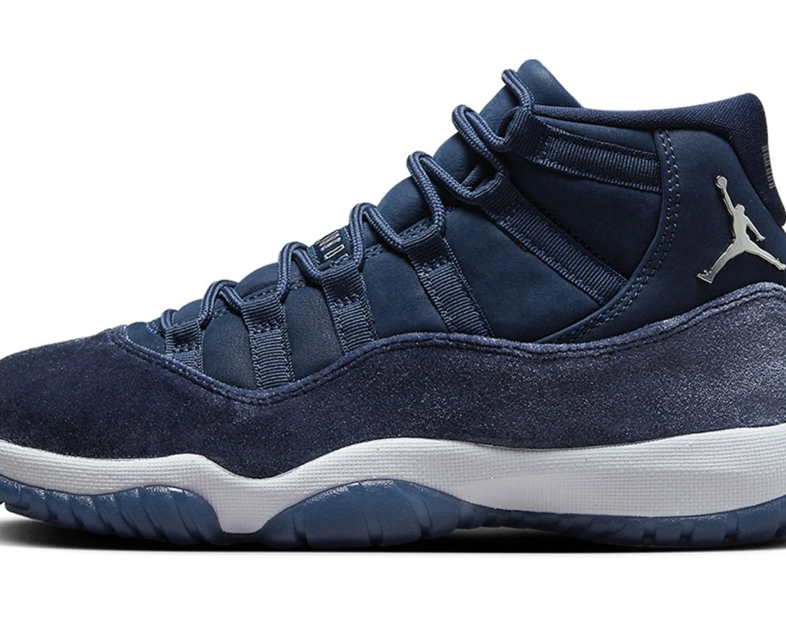 AIR JORDAN 11 VELVET WMNS "Midnight Navy" sneaker product image 1 | Foot Spikes