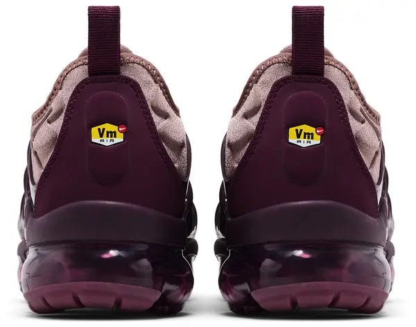 Wmns VaporMax Plus 'Smokey Mauve' sneaker product image 3 | Foot Spikes