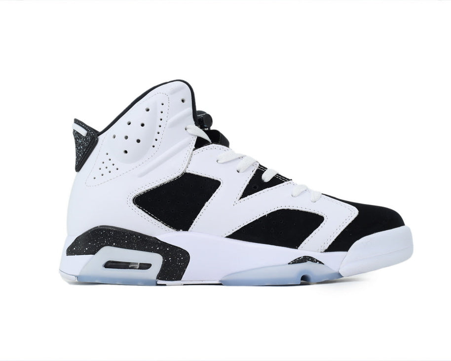 Air Jordan 6 'Oreo' 2026 sneaker product image 4 | Foot Spikes