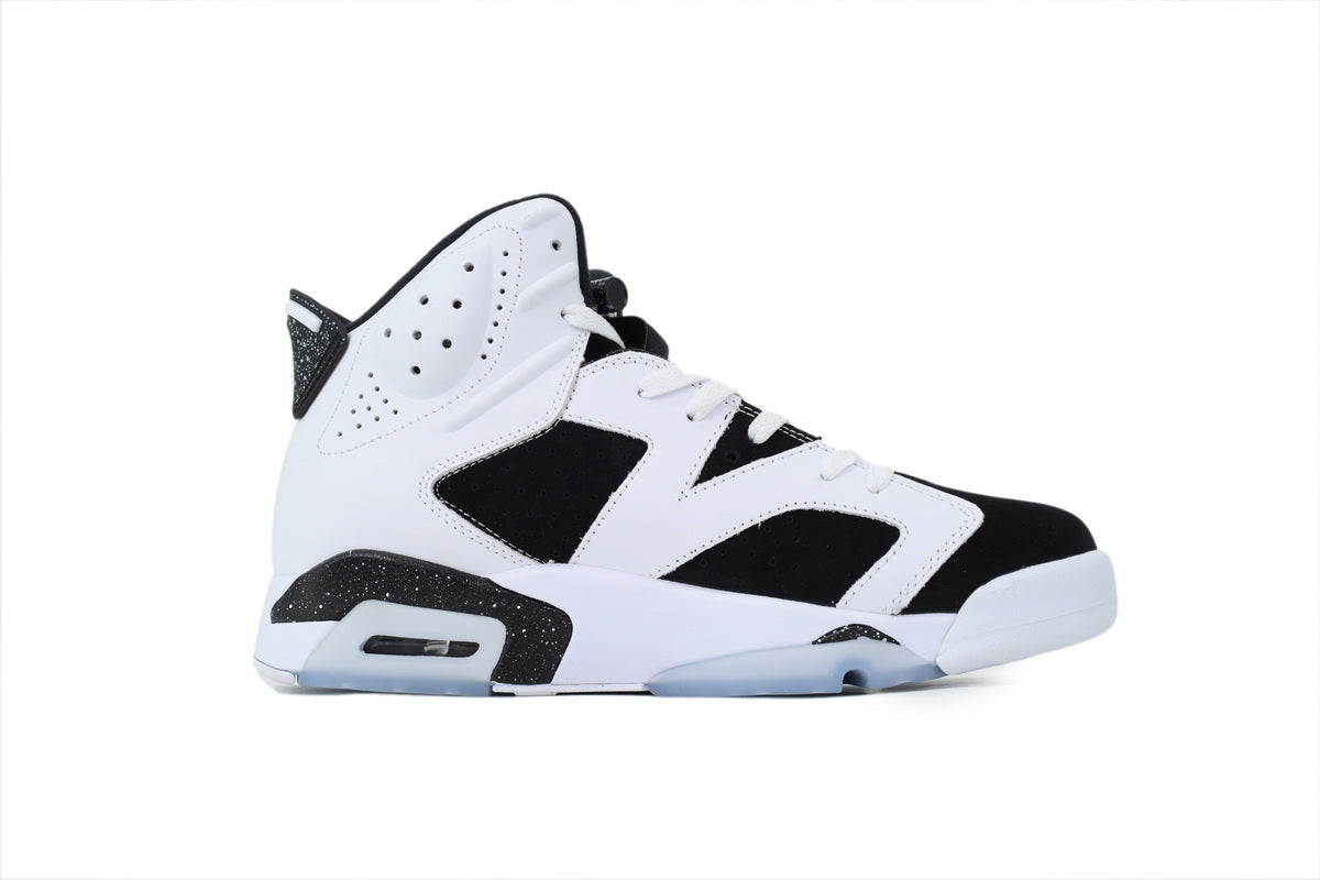 Air Jordan 6 'Oreo' 2026 sneaker product image 4 | Foot Spikes