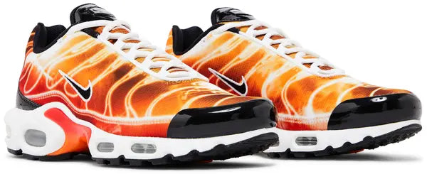 Men's Air Max Plus 'Light Photography - Sport Red' sneaker product image 4 | Foot Spikes