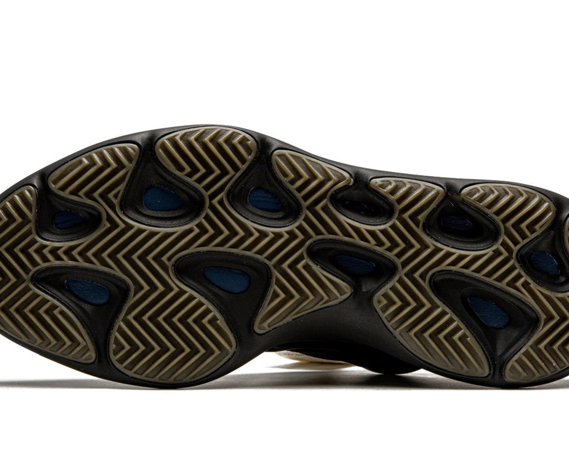 YEEZY 700 V3 "Clay Brown" sneaker product image 5 | Foot Spikes