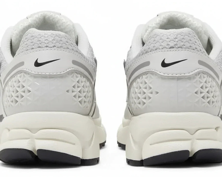 Wmns Air Zoom Vomero 5 'Photon Dust Metallic Silver' sneaker product image 3 | Foot Spikes
