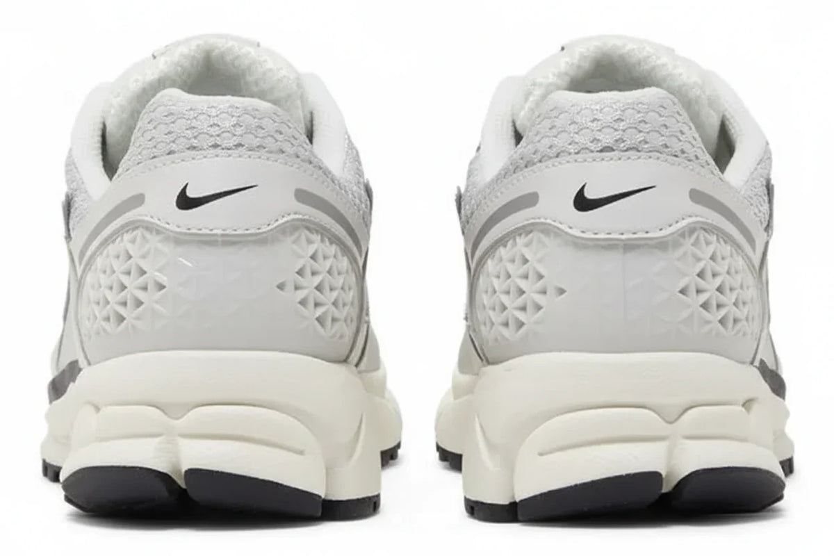 Wmns Air Zoom Vomero 5 'Photon Dust Metallic Silver' sneaker product image 3 | Foot Spikes
