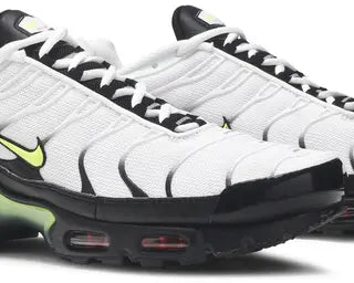 Air Max Plus 'Black Volt' sneaker product image 4 | Foot Spikes
