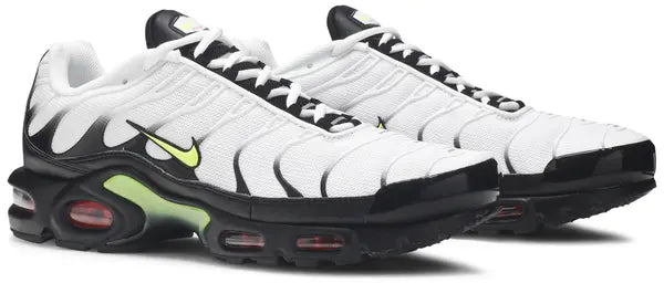 Air Max Plus 'Black Volt' sneaker product image 4 | Foot Spikes