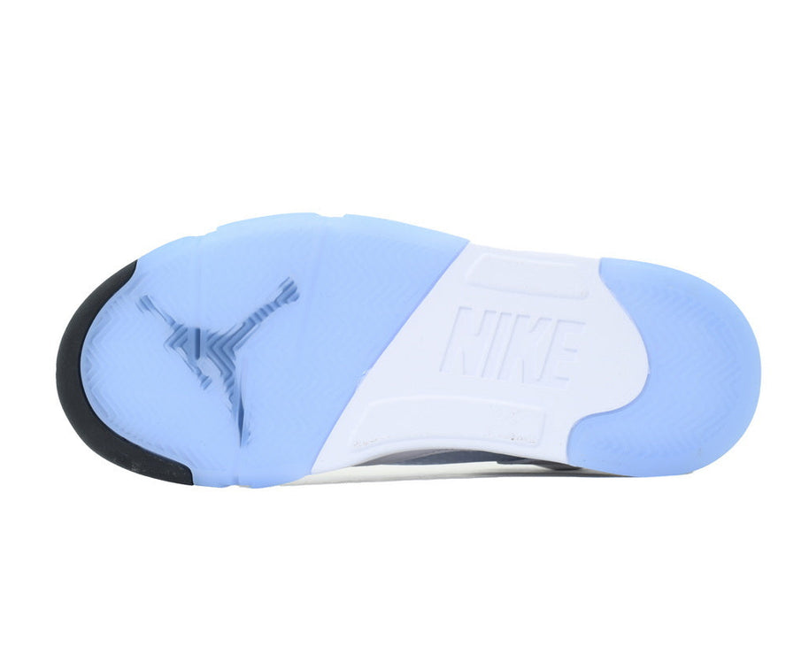 Air Jordan 5 Retro 'White Metallic' 2026 sneaker product image 4 | Foot Spikes