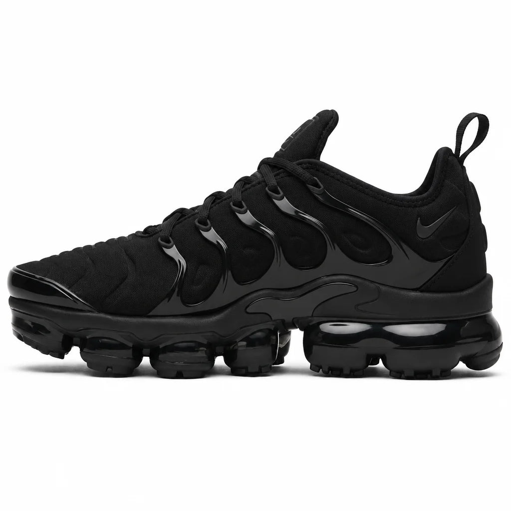 Air Vapormax Plus Triple Black sneaker product image 1 | Foot Spikes