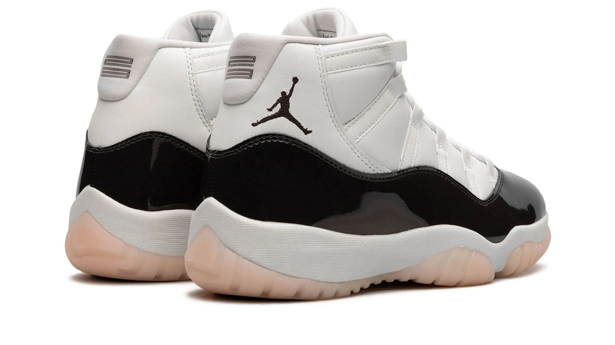 AIR JORDAN 11 WMNS "Neapolitan" sneaker product image 4 | Foot Spikes