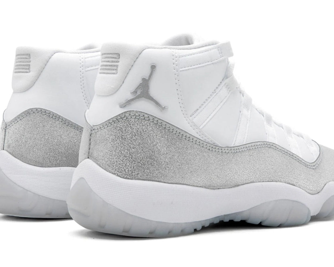 AIR JORDAN 11 RETRO WMNS "METALLIC SILVER" sneaker product image 4 | Foot Spikes