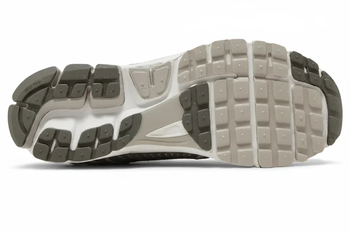 Air Zoom Vomero 5 'Light Iron Ore' sneaker product image 2 | Foot Spikes