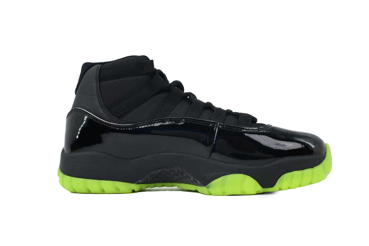 Air Jordan 11 Retro Clown sneaker product image 4 | Foot Spikes