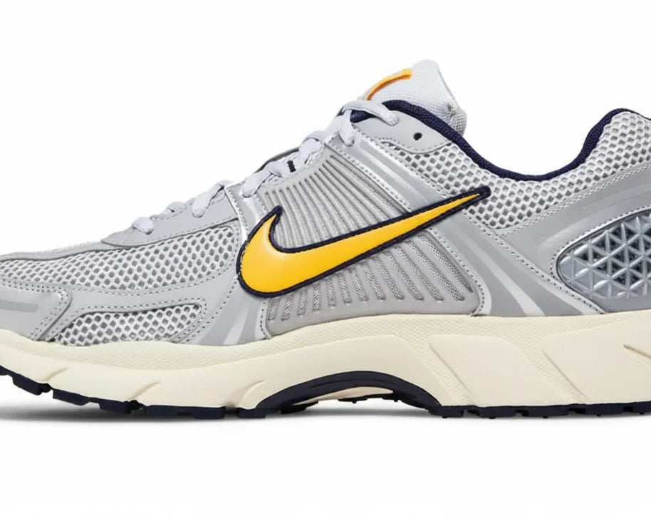 Air Zoom Vomero 5 'Platinum Laser Orange sneaker product image 1 | Foot Spikes