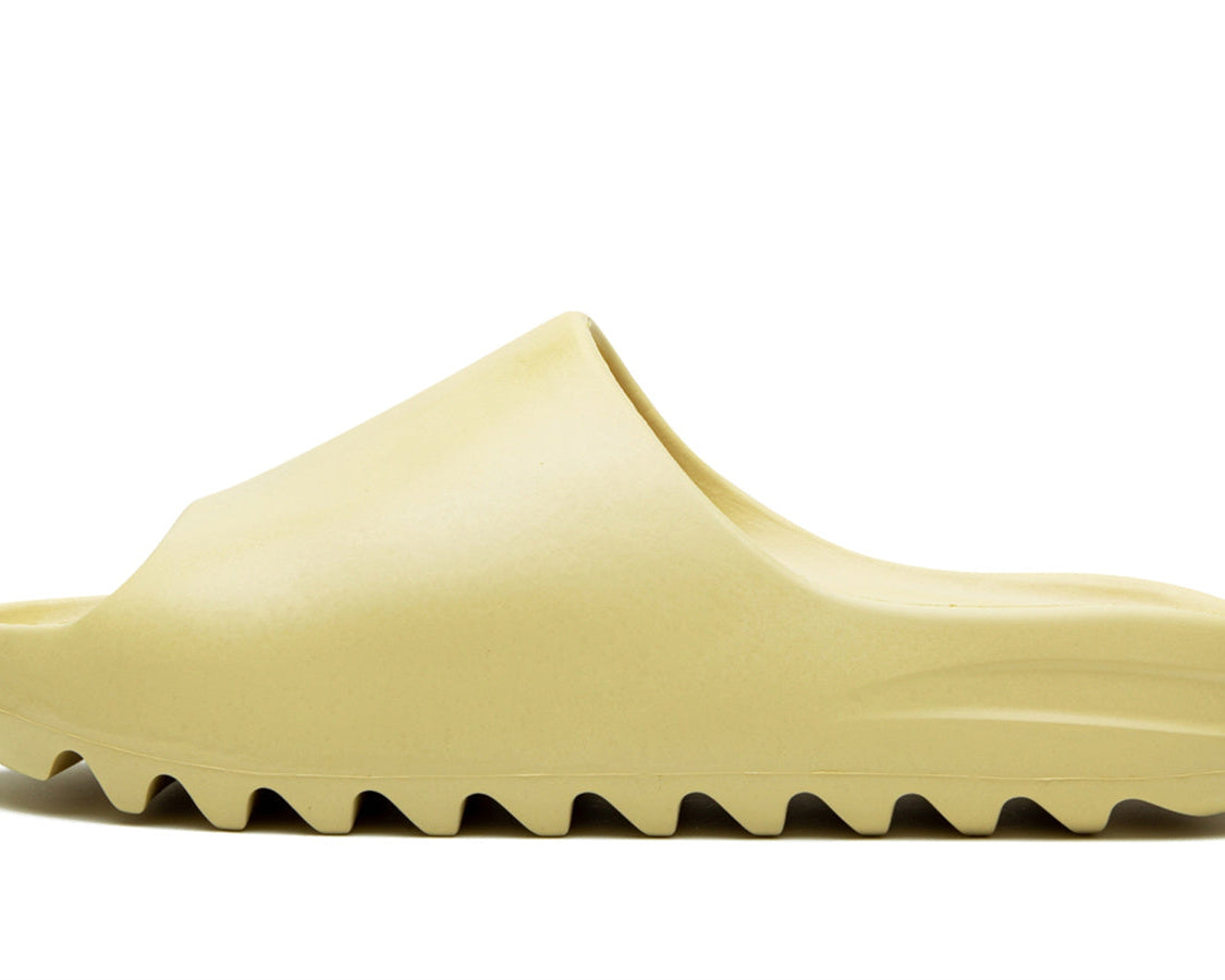 YEEZY SLIDE "Desert Sand" sneaker product image 1 | Foot Spikes