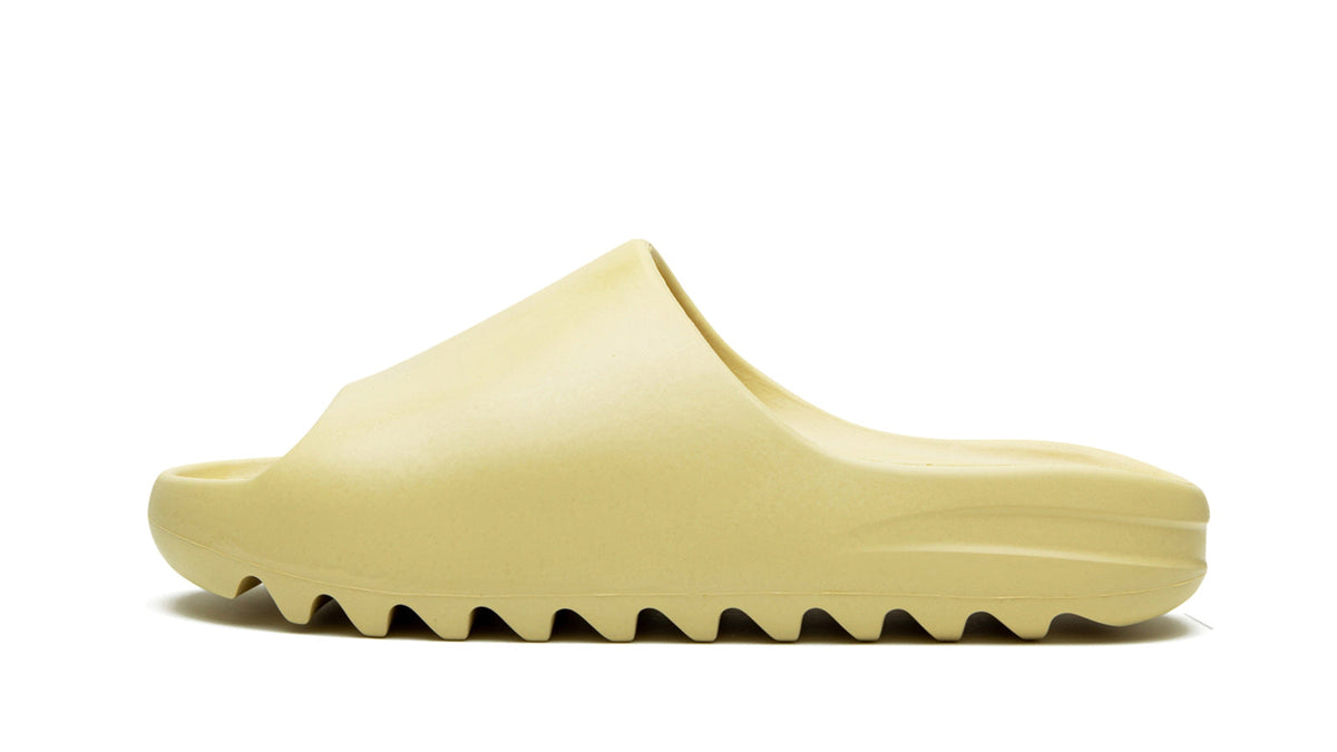 YEEZY SLIDE "Desert Sand" sneaker product image 1 | Foot Spikes