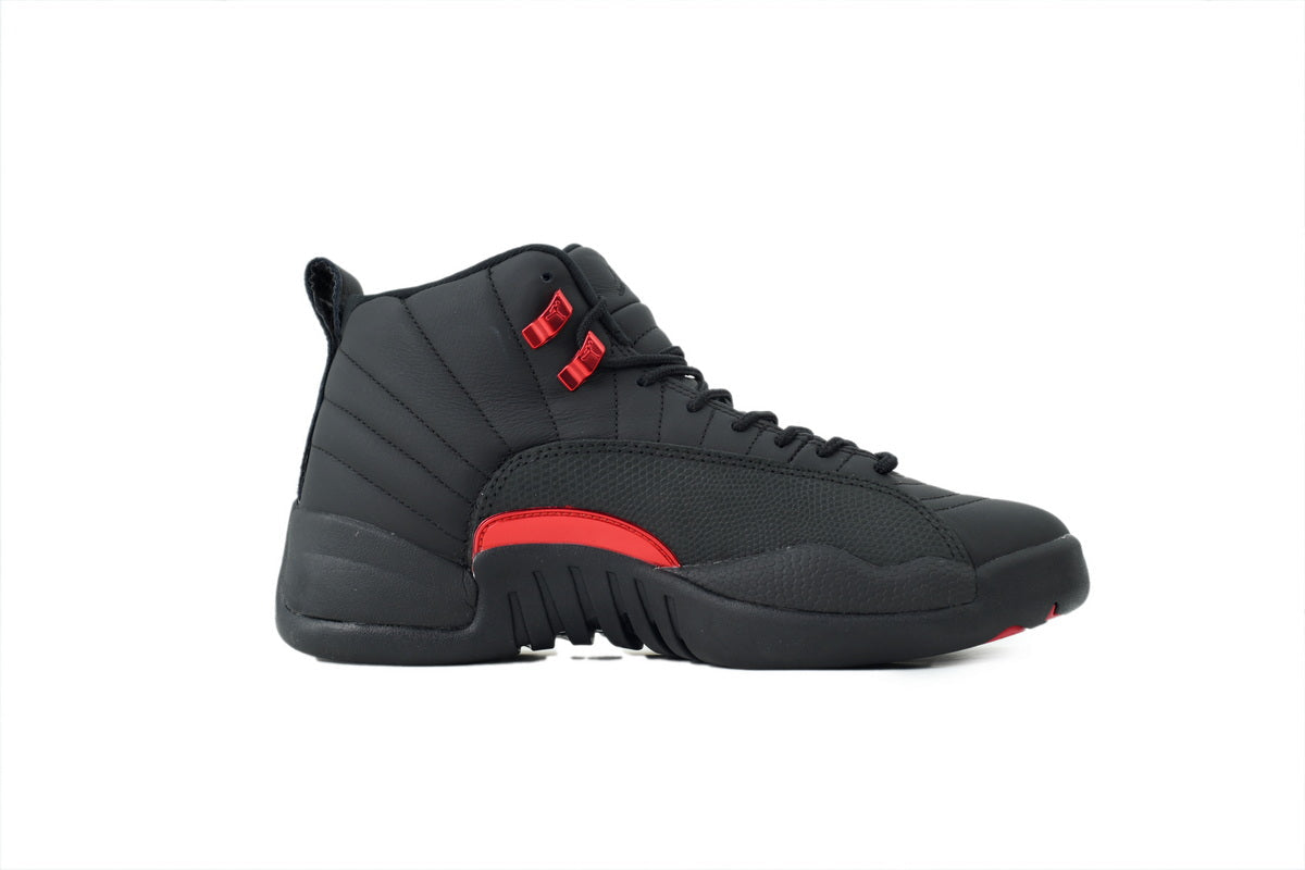 Air Jordan 12 Retro 'Bloodline' sneaker product image 4 | Foot Spikes