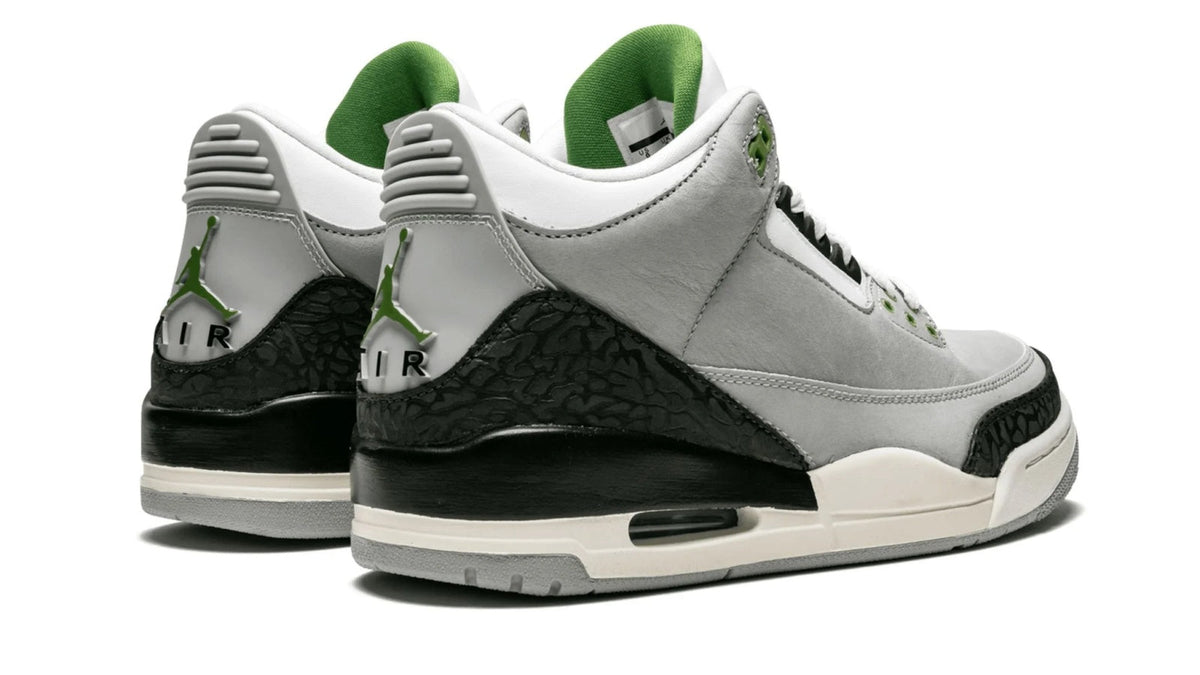 Air Jordan 3 Retro "Chlorophyll" sneaker product image 4 | Foot Spikes
