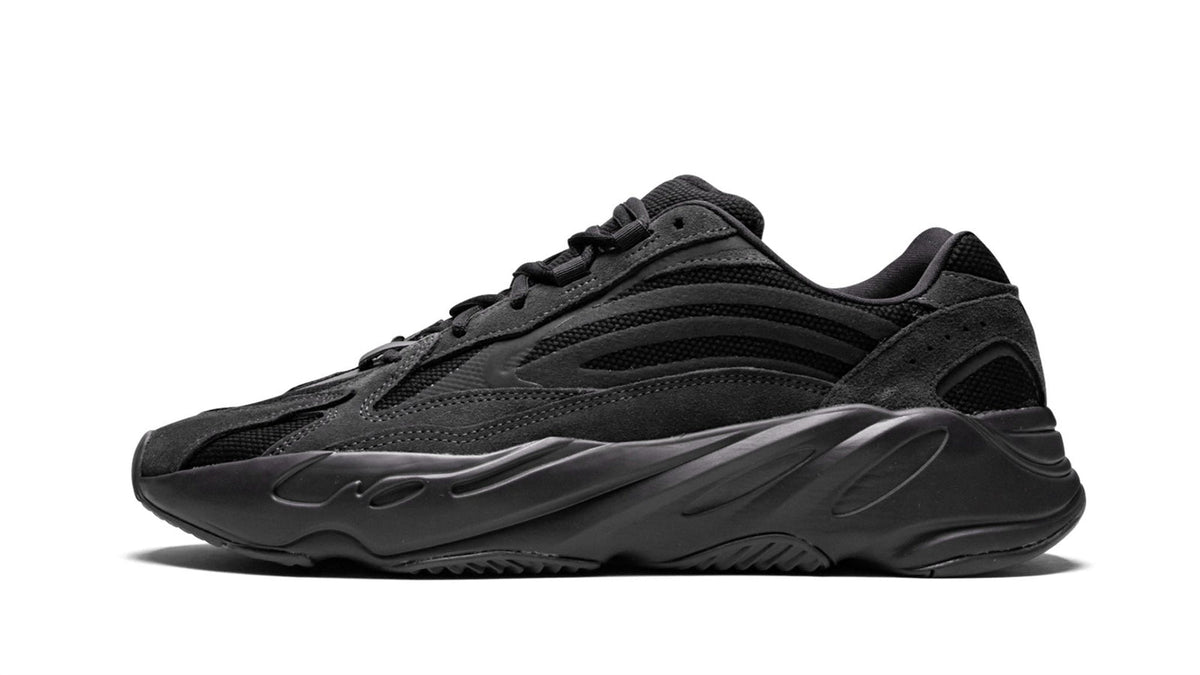 YEEZY BOOST 700 V2 "Vanta" sneaker product image 1 | Foot Spikes