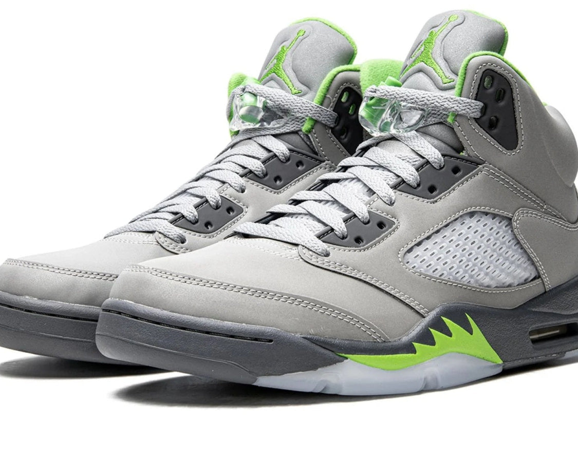 Air Jordan 5 Retro "Green Bean 2022" sneaker product image 2 | Foot Spikes