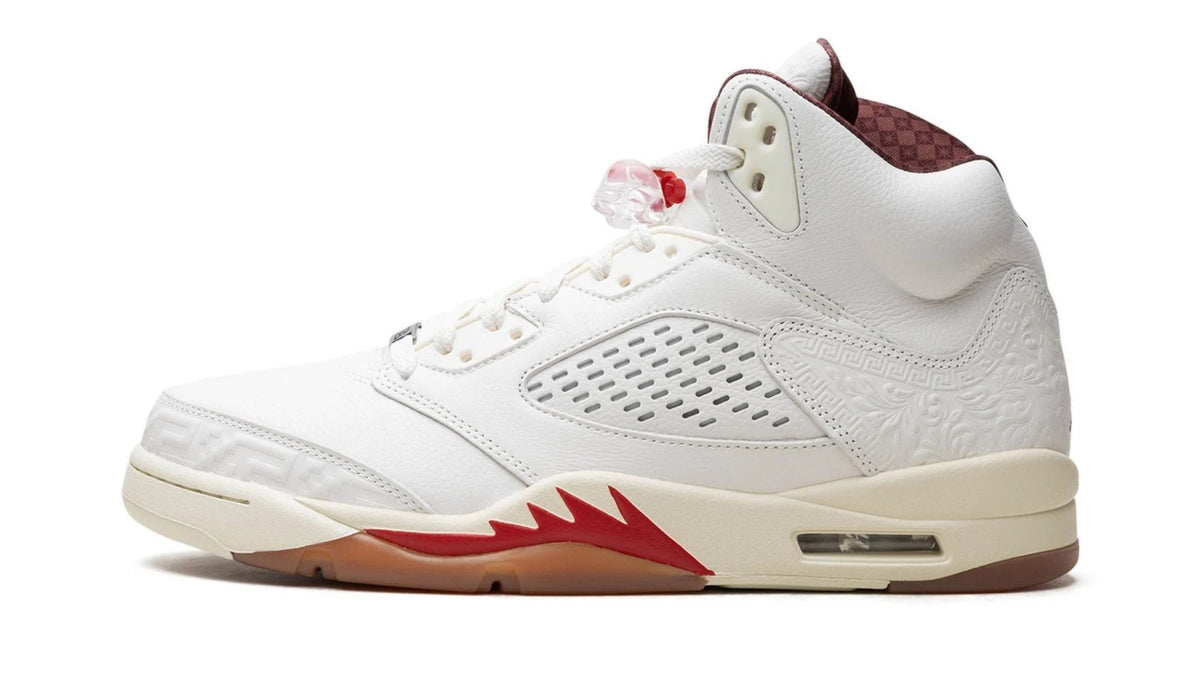 Air Jordan 5 "El Grito" sneaker product image 1 | Foot Spikes