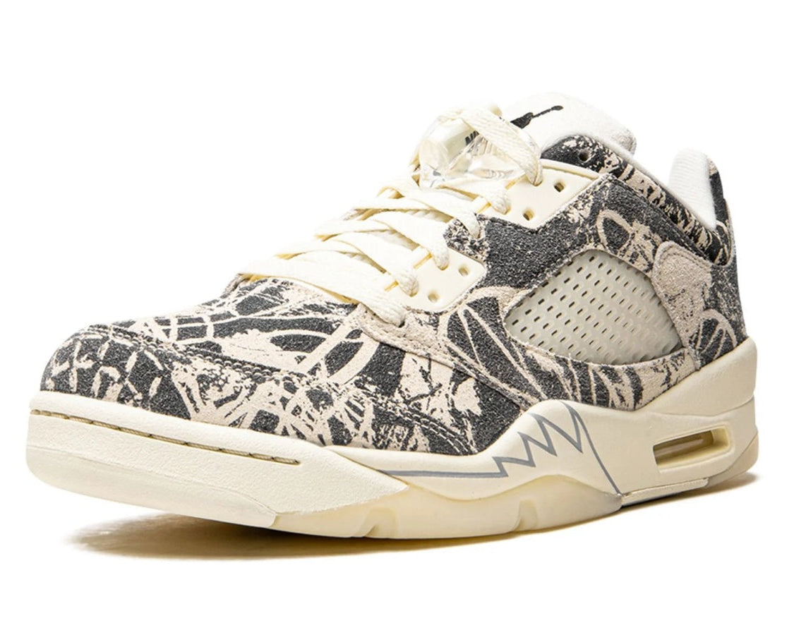 AIR JORDAN 5 LO WMNS "Expression" sneaker product image 3 | Foot Spikes