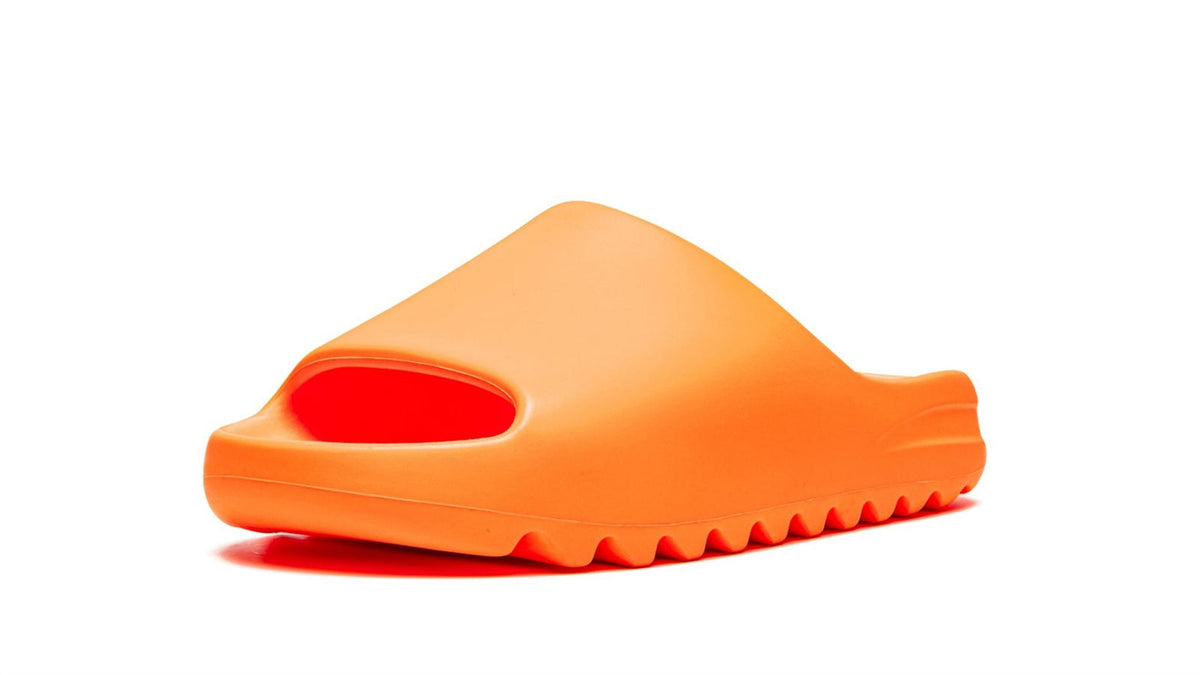 YEEZY SLIDES "Enflame Orange" sneaker product image 2 | Foot Spikes