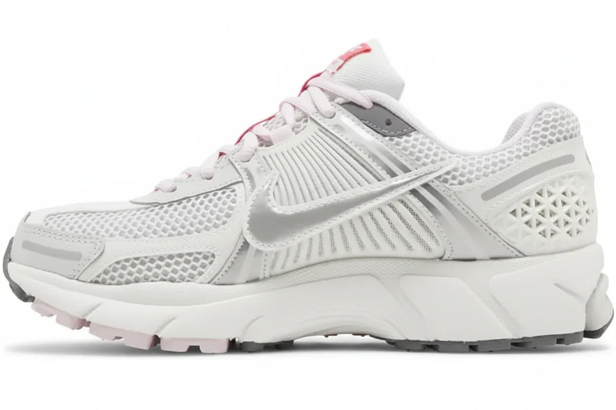 Wmns Air Zoom Vomero 5 '520 Pack - Pink Foam' sneaker product image 1 | Foot Spikes