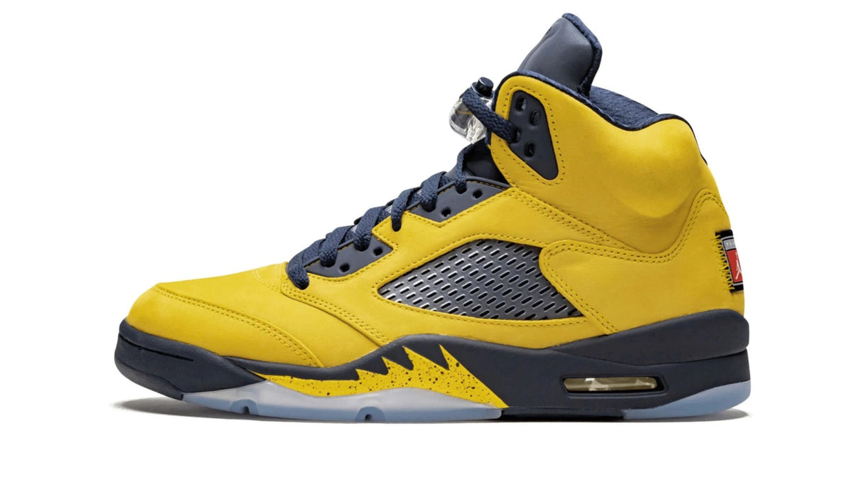 Air Jordan 5 Retro SE "Michigan" sneaker product image 1 | Foot Spikes