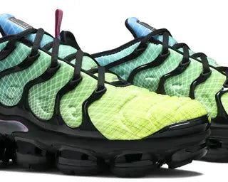 Air VaporMax Plus 'Aurora Green' sneaker product image 4 | Foot Spikes