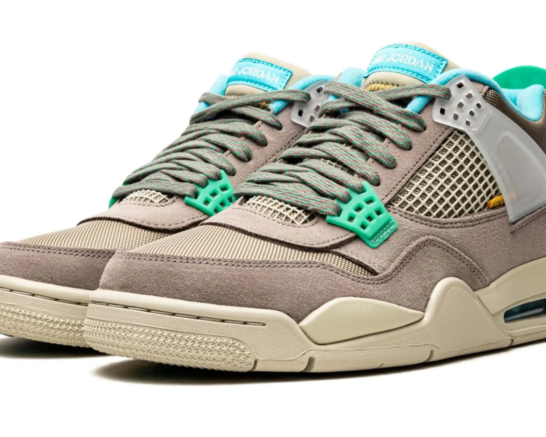 Air Jordan 4 Retro SP "Union 30th Anniversary - Taupe Haze" sneaker product image 2 | Foot Spikes