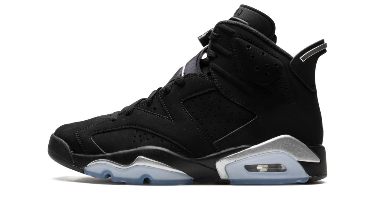 Air Jordan 6 Retro "Chrome 2022" sneaker product image 1 | Foot Spikes